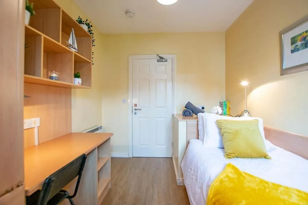 Holiday home 22 - Spacious Duplex By Shortstays Galway Ireland