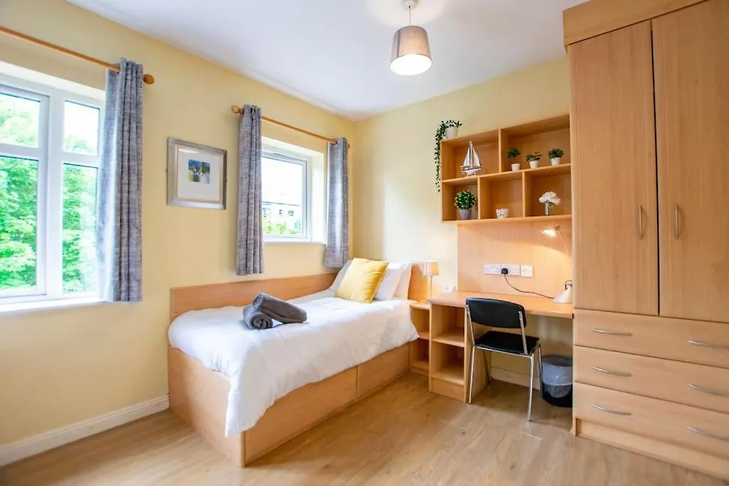 Holiday home 22 - Spacious Duplex By Shortstays Galway Ireland